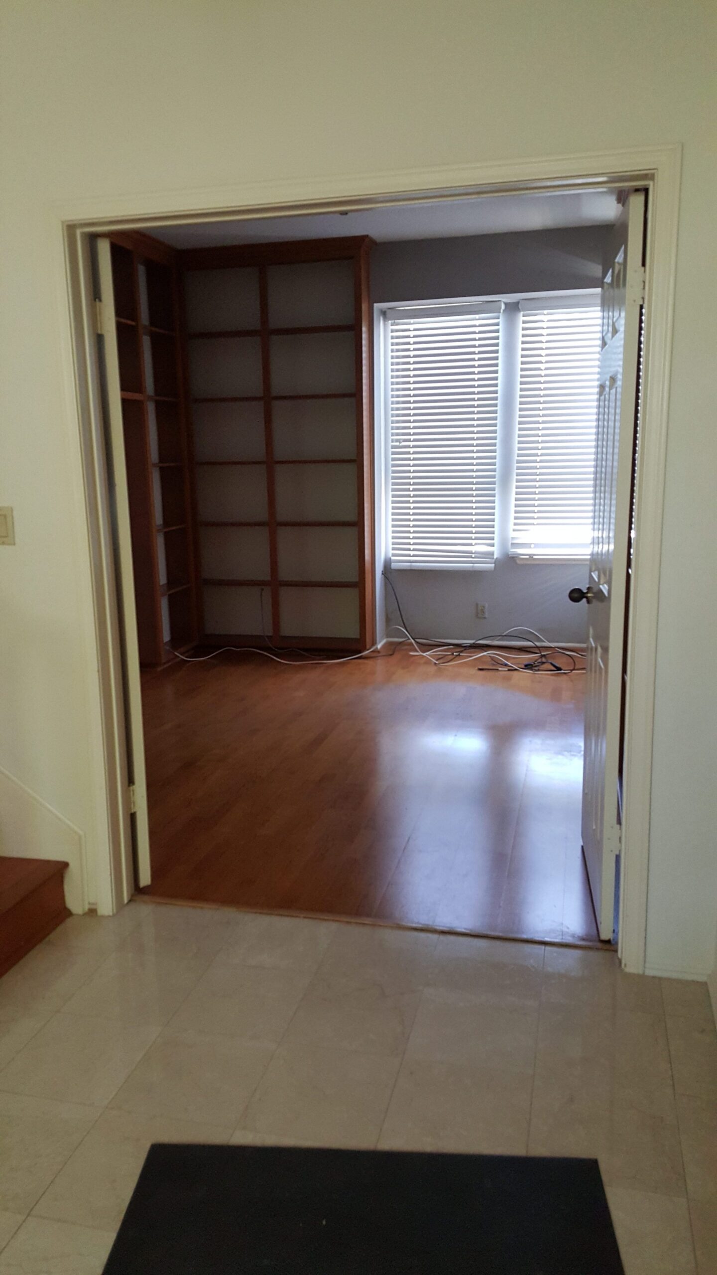 7505 W 85th St, Playa del Rey, CA, Before Photo #3